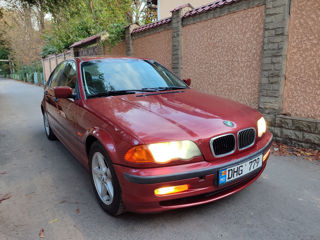 BMW 3 Series foto 5