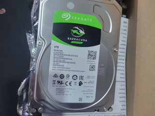 Seagate Barracuda 4TB foto 2