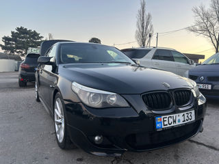 BMW 5 Series foto 7