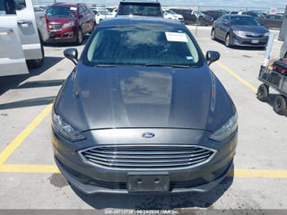 Ford Fusion foto 2