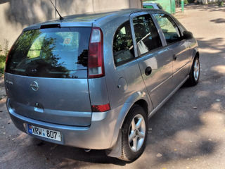 Opel Meriva foto 4