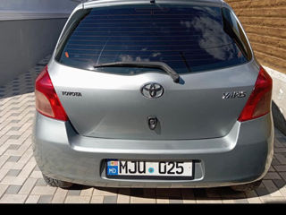 Toyota Yaris foto 4