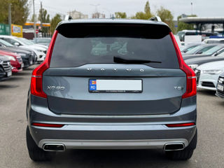 Volvo XC90 foto 5