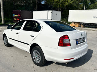 Skoda Octavia foto 4