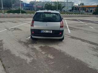 Renault Grand Scenic foto 7