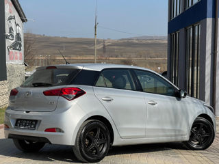 Hyundai i20 foto 4