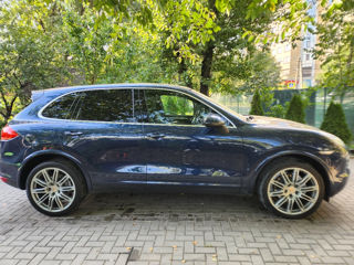 Porsche Cayenne foto 2