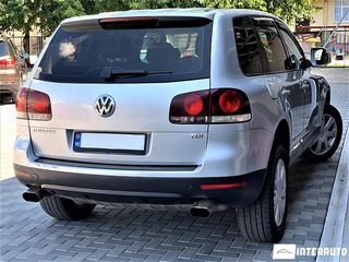 Volkswagen Touareg foto 3