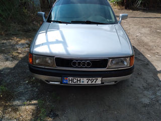 Audi 80