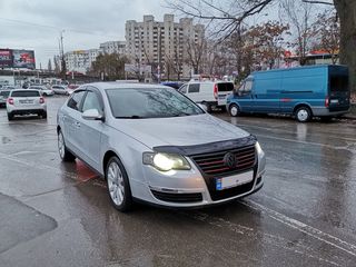 Volkswagen Passat foto 2