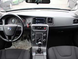 Volvo V60 foto 4