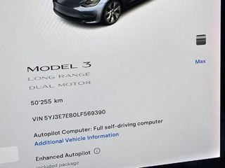Tesla Model 3 фото 7
