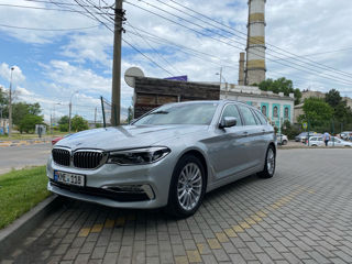 BMW 5 Series foto 1