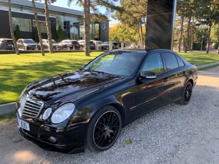 Mercedes E-Class foto 9