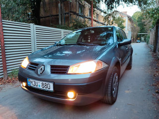 Renault Megane foto 3