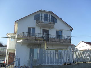 casa de vinzare in Hincesti foto 1