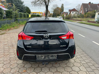 Toyota Auris foto 6