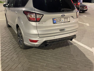 Ford Kuga foto 4