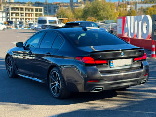 BMW 5 Series foto 7