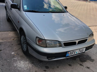 Toyota Carina foto 8