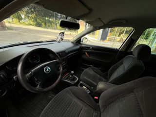 Volkswagen Passat foto 7