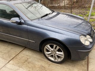 Mercedes CLK W209 foto 2