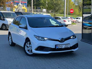 Toyota Auris foto 2