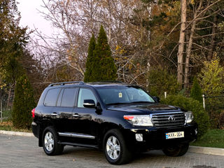 Toyota Land Cruiser foto 9