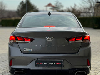 Hyundai Sonata foto 9