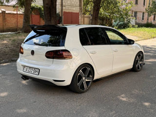 Volkswagen Golf foto 4