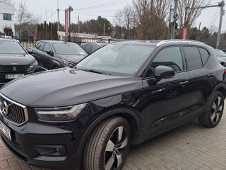 Volvo XC40 foto 2