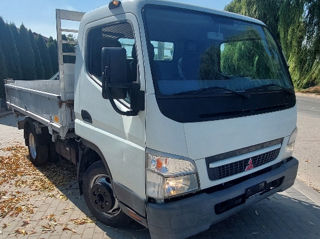 Mitsubishi fuso canter foto 6