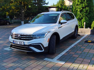 Volkswagen Tiguan foto 2