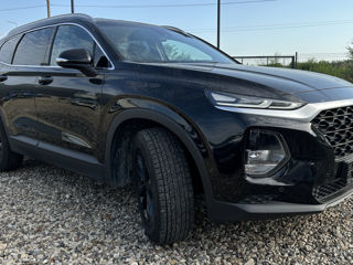 Hyundai Santa FE foto 1