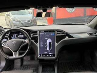 Tesla Model S foto 5