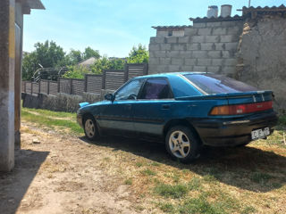 Mazda 323 foto 5