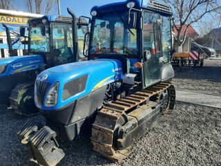MAIB vinde tractor pe șenile NEW HOLLAND TK4040