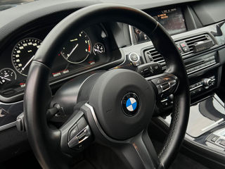 BMW 5 Series foto 12