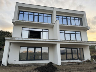 Duplex, Codru, 183 mp, 3 ari, variantă albă, 137500 € foto 11