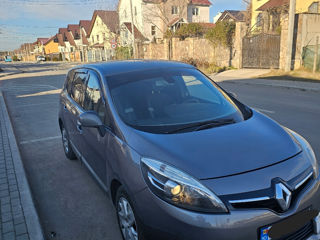 Renault Grand Scenic foto 4