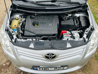 Toyota Auris foto 6