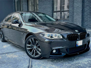 BMW 5 Series foto 4