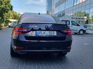 Skoda Superb foto 3