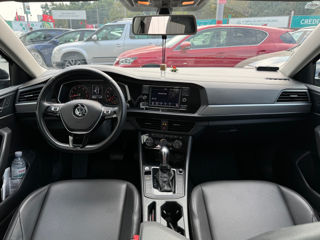 Volkswagen Jetta foto 11