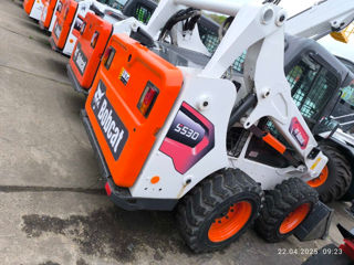 Погрузчик с бортовым поворотом Bobcat S 530, 2013, 2320 м/ч foto 1