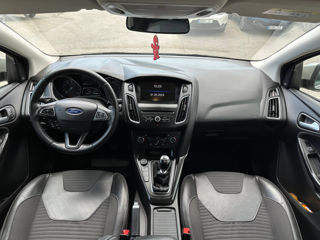 Ford Focus foto 13