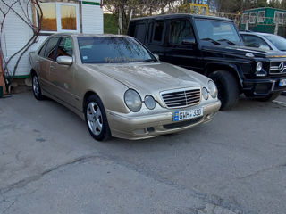 Mercedes E-Class foto 5