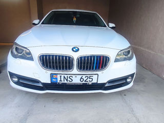 BMW 5 Series foto 4