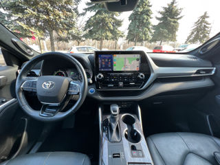 Toyota Highlander foto 8