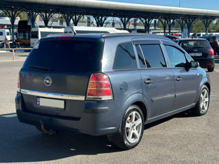 Opel Zafira foto 6